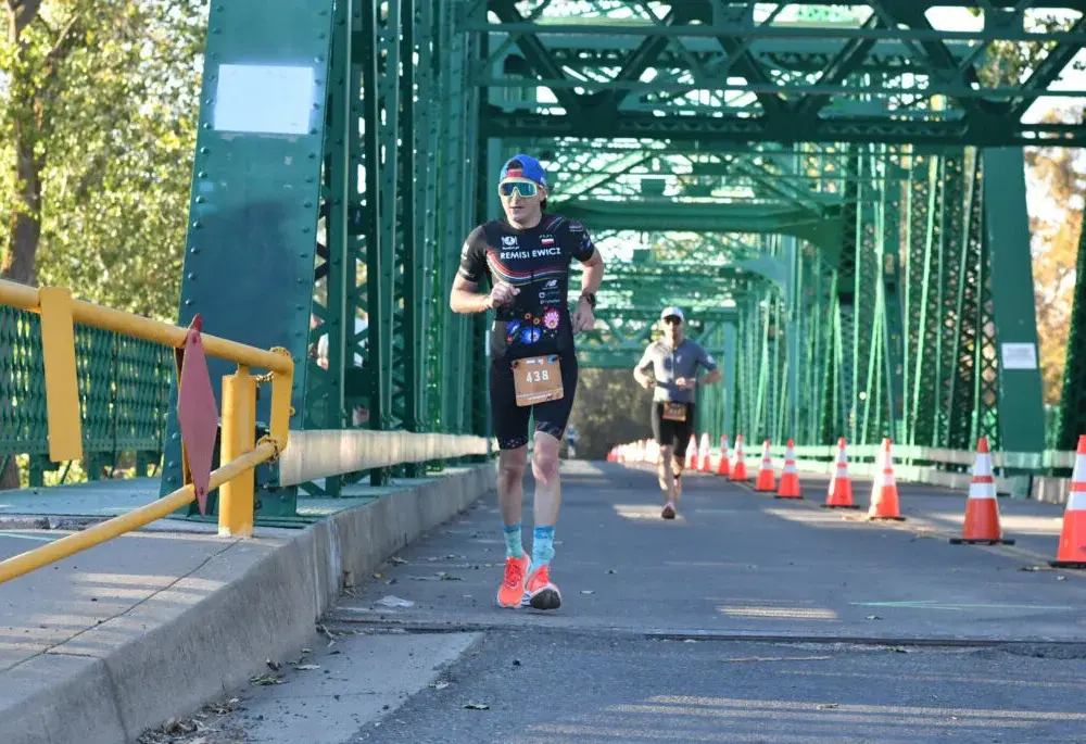 Pierwszy maraton jaki czas: realne cele dla początkujących biegaczy