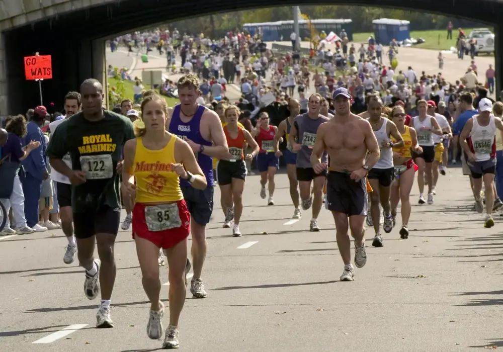 Dlaczego maraton ma 42 km 195 m? Odkryj jego fascynującą historię