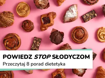 Słodkie wypieki na różowym tle. Chcesz wiedzieć, jak przestać jeść słodkie? Przeczytaj 8 porad dietetyka.