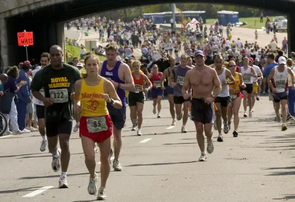 Dlaczego maraton ma 42 km 195 m? Odkryj jego fascynującą historię
