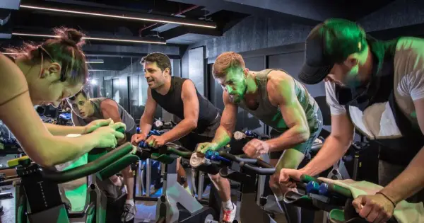 Spinning: Co to jest? Efekty, wskazówki dla początkujących